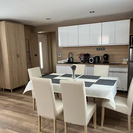 Sunset Apartman *